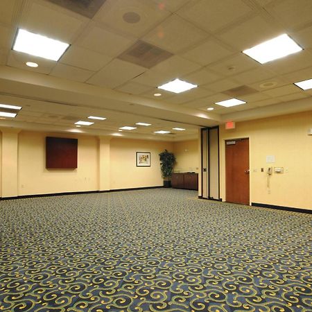 Springhill Suites By Marriott Oklahoma City Quail Springs Exterior photo